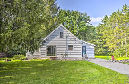 Eclectic Ladysmith Hideaway Hike and Hunt! - Foto 3