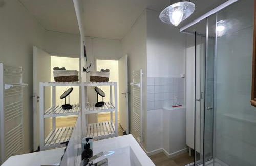 L'étape Aixoise - appartement climatisé terrasse centre ville Rotonde cours Mirabeau allées provençales - Foto 12