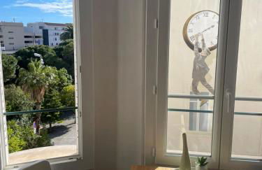 Cannes Centre Apartment 2-Room by Palais des Festivals & Beach - Foto 13