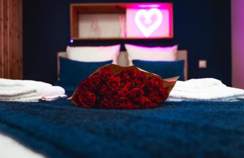 FRENCH KlSS - Love Room by PRIM0 C0NCIERGERIE - Foto 2