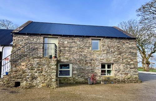 Glebe Barn and Cottage - Photo 9