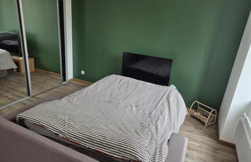 F2 de plein pied avec sauna, jardin et parking privé - proche gare et commerces - Photo 12