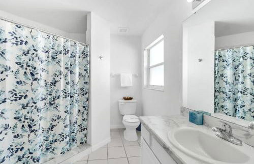 Cute Vacation Home Very Close to Disney - Foto 28