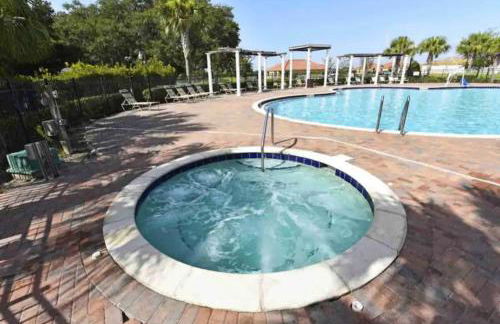 Resort-Style Home in gated community with ammenities close to MCO and Parks! - Foto 31