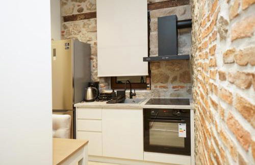 MONOPATI HOUSE - Photo 11