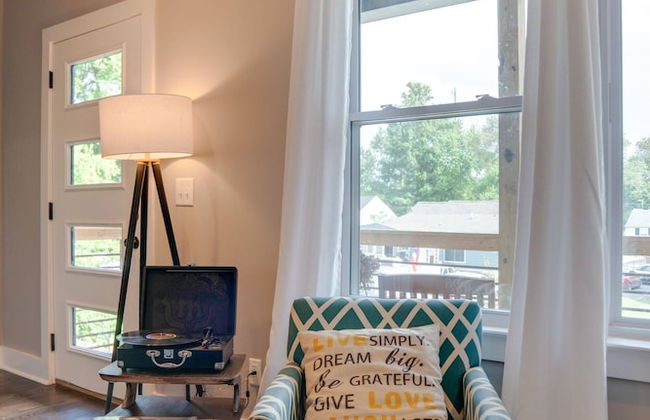 East Farmhouse - Photo 25