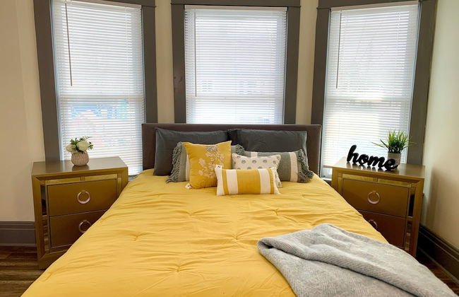 The Hennepin House-Private Yard &Parking - Foto 8