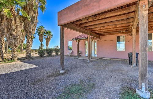 Cozy and Relaxing Eloy Apartment with Pool Access - Foto 19