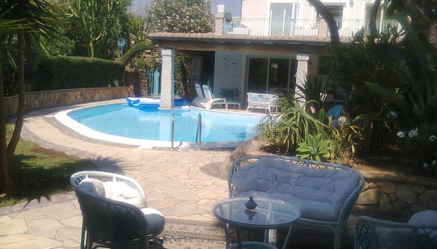 Very Cozy, Comfortable "lanthana" Villa on 2 Floors, Independent - Foto 2, Imagen principal