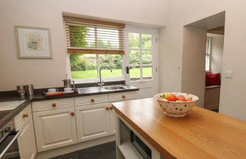 Cross Beck Cottage - Photo 12