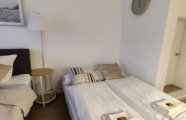 Sauna, Pool und Gartenzugang - Foto 5