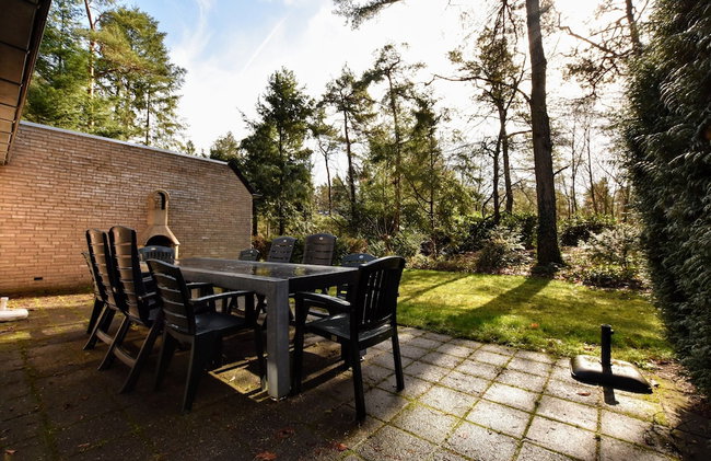 Appealing Holiday Home in Guelders near Forest - Foto 16