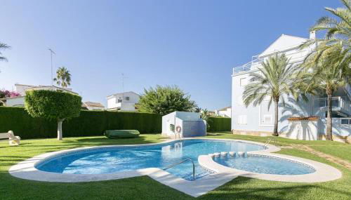 Nice apartment with terrace, 250m from the beach - Foto 1