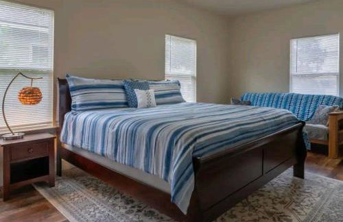 Walking Distance To Downtown 2bd 2ba house in Paso Robles - Photo 11