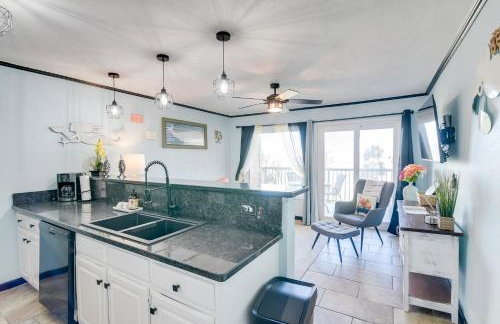 Steps to Galveston Beach Resort-Style Condo! - Foto 12