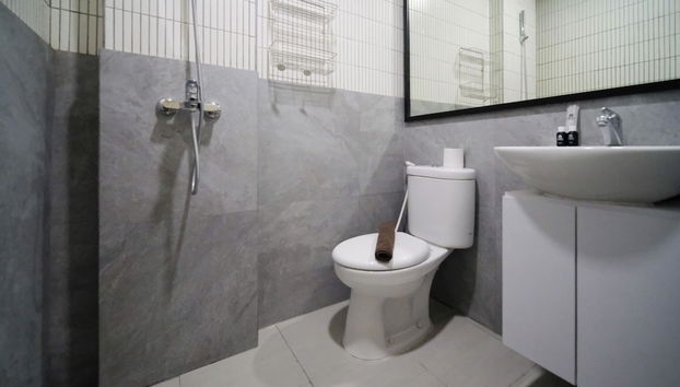 Restful And Tidy 2Br At Benson Supermall Mansion Apartment - Foto 4, Habitación