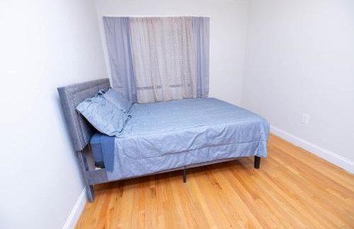 Modern Luxury Home With Fireplace & Game-Room - Foto 25