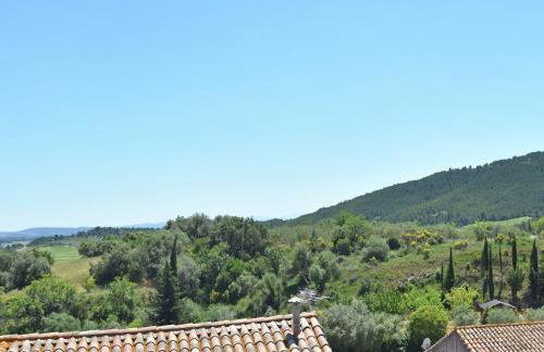 Peaceful Poolside Escape - Foto 10