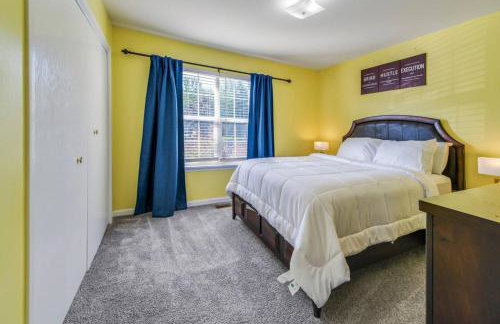 Modern Comfort Loves Park - Stylish 3BR Getaway - Foto 70