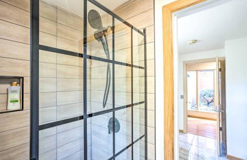 26 Mi to Mount Rainier, Game Room Puyallup Oasis - Foto 17