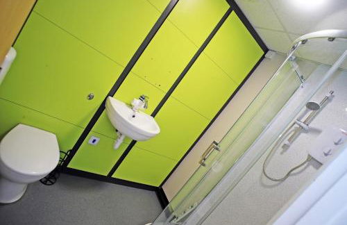 Modern Single-Floor Apartment - Sleeps 8 - Foto 9