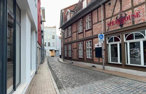 Ruhige zentrale 2 Zimmer Wohnung mit Balkon in Schwerin - Foto 34