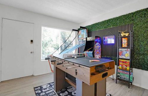 6th Haven, Arcade, King Bed, Games, 1 Mile to Beaches - Foto 26