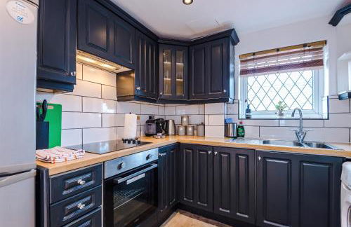 The Knutsford Townhouse by Staycay - Photo 24