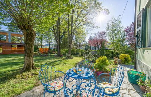 Lovely Apartment In Borghetto Di Borbera - - Photo 2