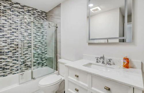 Dog friendly condo with beach access, hot tub, firepit - Foto 21