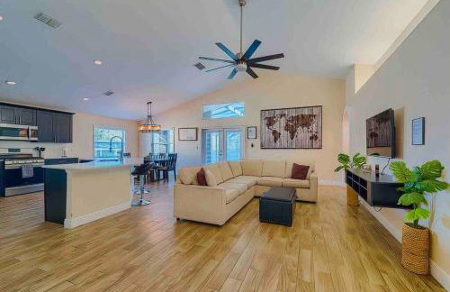 Spacious Home - Heated LED Pool & Ping Pong - Foto 4