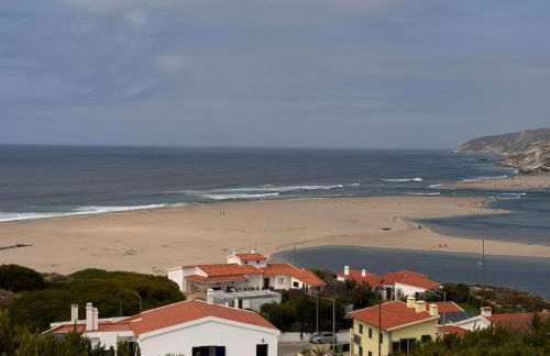 Beachfront Villa with Private Beach Access, Ocean Views, Pool, - Foto 62