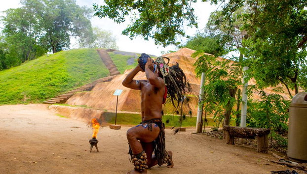 Xihuacan: A Journey Through Ancient Civilizations - Photo 2