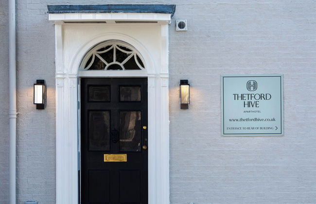 Thetford Hive - Photo 59