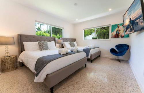 Secluded Villa with 3 bedrooms and Heated Pool - Foto 9