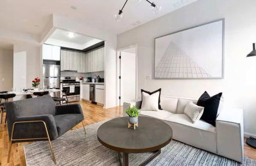 Luxury 3BR Duplex w Private Patio in Upper East - Foto 5