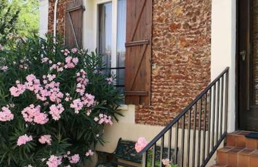 Charming 2-room flat near Paris - Foto 17