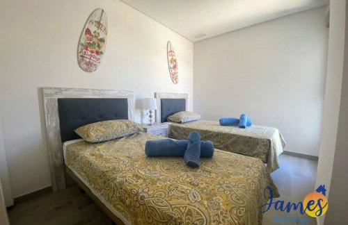 Green Hills Getaway Apart with Pools & Spa EB7 - Foto 27