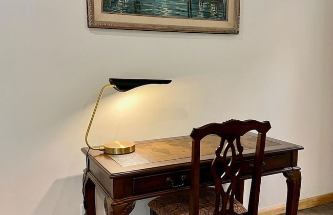 Boardman Monarch Upscale River Lodge HOT Tub! - Foto 42