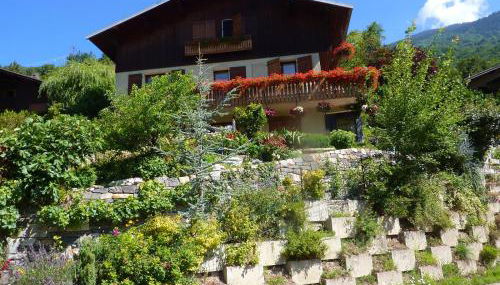 PLEIN SOLEIL appartement avec GARAGE pour SKI TROIS VALLEES et CURE THERMALE - Foto 2