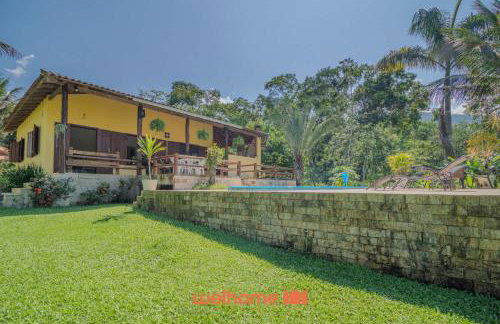 Seu refúgio com piscina, área verde e Churrasqueira - Foto 3