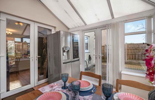 3 Bed Rest Home Middleton M24 Sleeps 8 - Foto 36