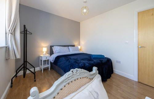 Cosy, Central 2 Bed flat parking - Foto 1