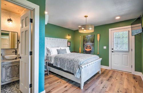 Colorful Golden Getaway with Panoramic Views! - Foto 20