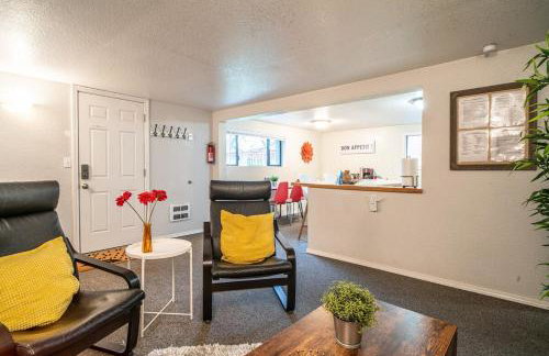 Fun Fremont 2br - Walk To Food And Shops! - Photo 16