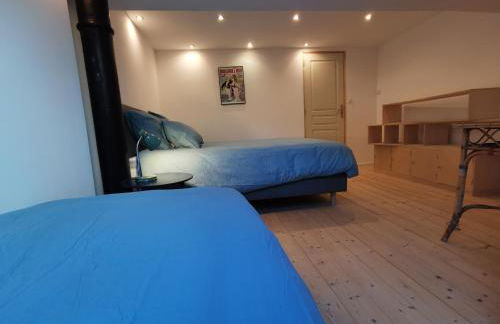 Ancien magasin type loft 145 m2 centre ville - Foto 9