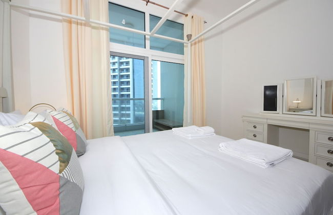 Signature Holiday Homes - Al Fahad Dubai - Photo 14