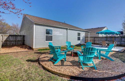 Chic Bentonville Home with Patio and Fire Pit! - Foto 23