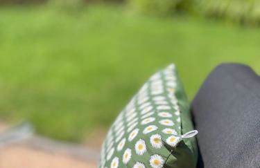 Gîtes de charme "l'écrin de Vendée" jacuzzi privatif, piscine chauffée, prestations bien être, vélos à 10 mn de l'océan sur 3,5 h de verdure - Photo 59