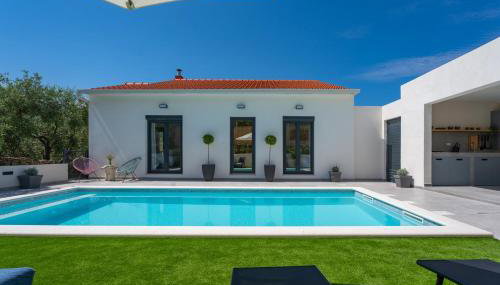 Apartment Gironi with Pool, Jacuzzi - Foto 4